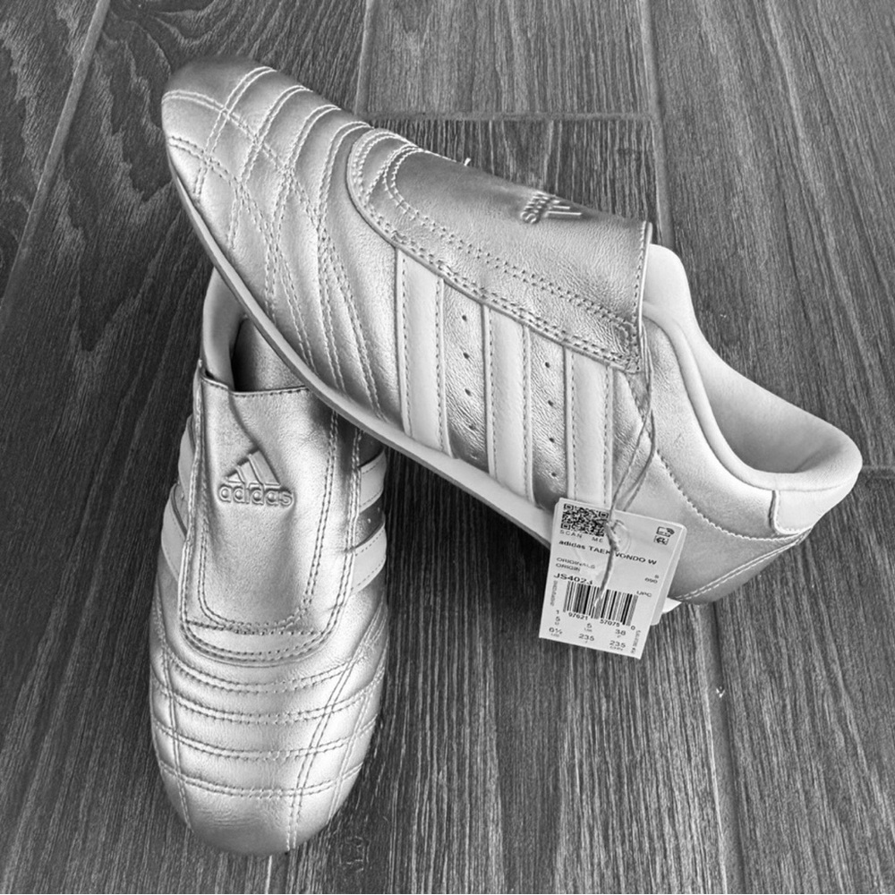 Adidas Taekwondo Metallic Silver with Ivory Stripes Athletic Shoes size 6.5